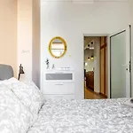 Apartment 11